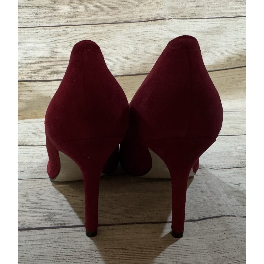 Beautiful Marc Fisher Red Suede Pointed Toe Pumps Stiletto Heels Womens Sz 6 M - Picture 4 of 8